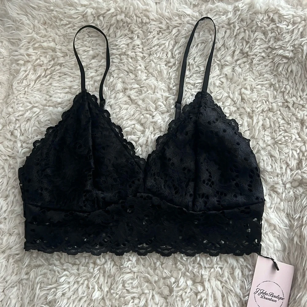 Black lace bralette tank top - Picture 1 of 2